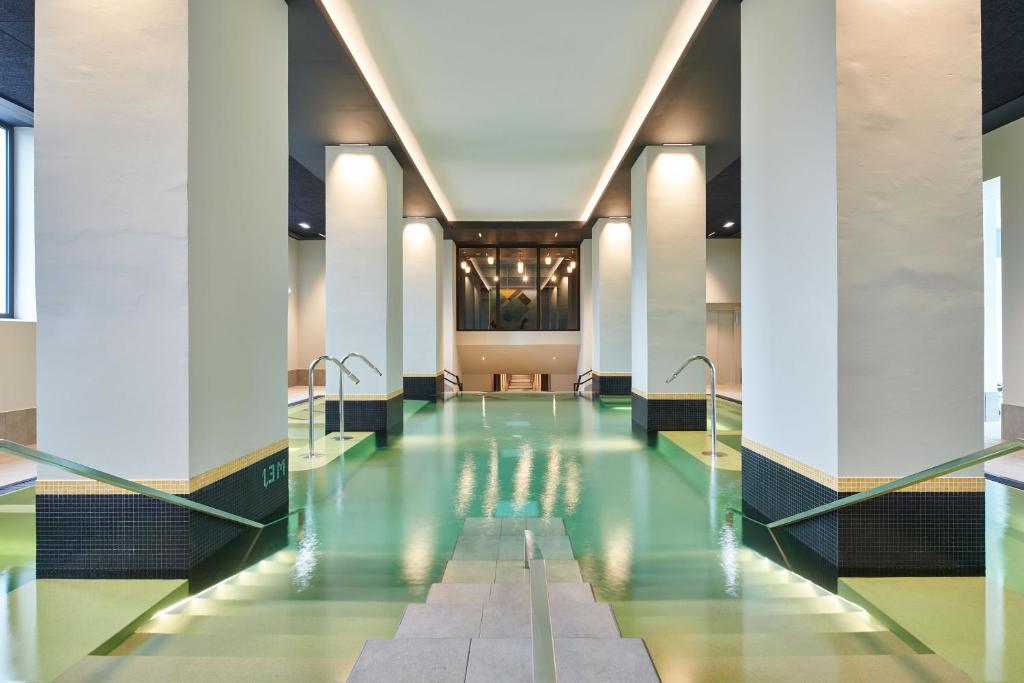 Gallery image of Hotel &amp; Spa Vacances Bleues Le Splendid in Dax