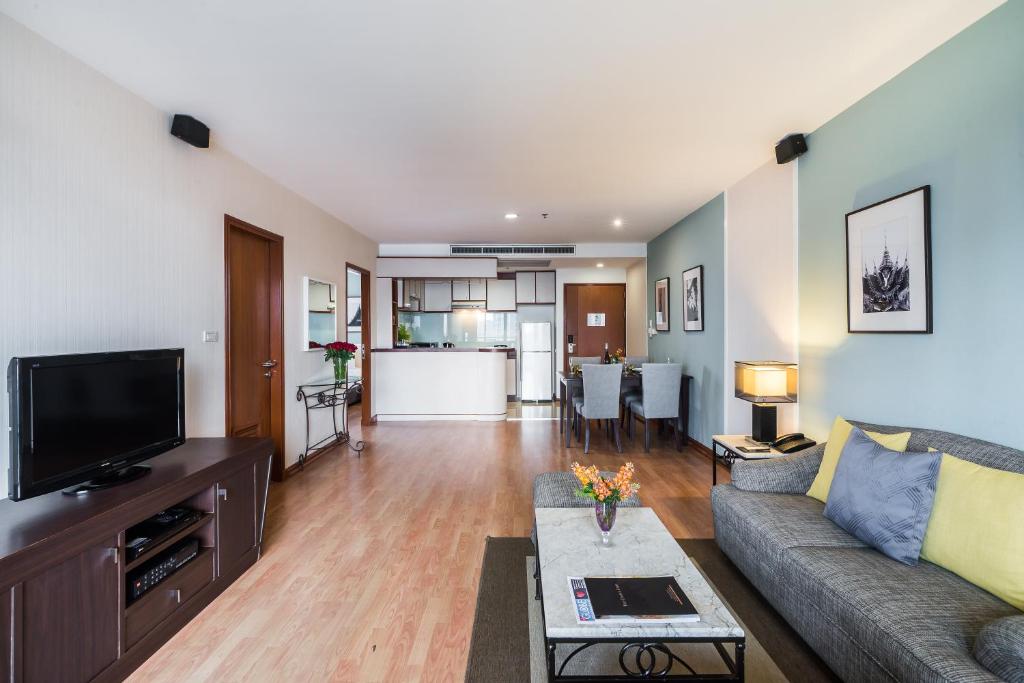 
Two-Bedroom Family Suite
