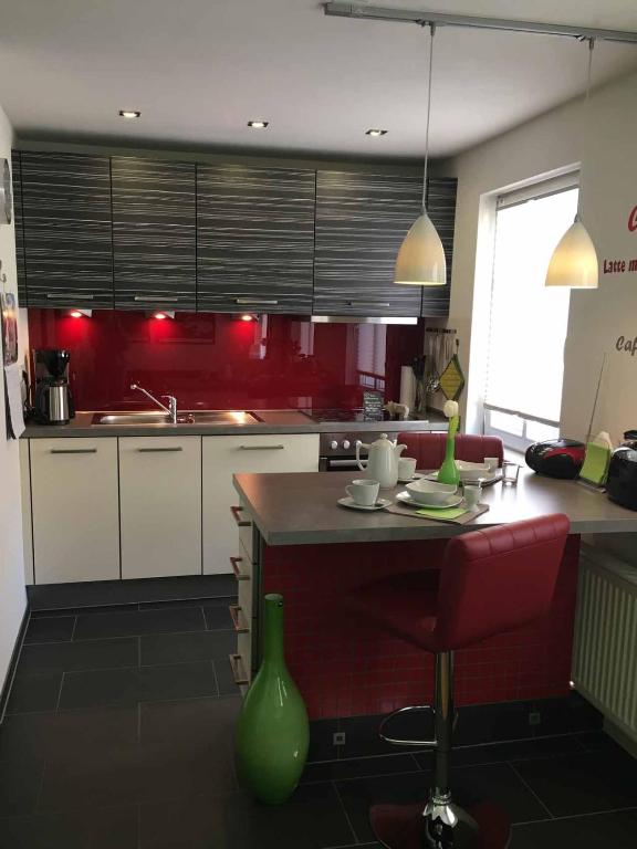 Kuchyň nebo kuchyňský kout v ubytování Ferienhaus Finster