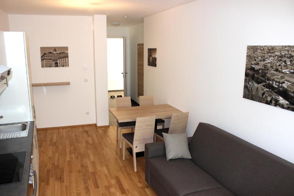 Albert Schweitzer Center Graz - 10