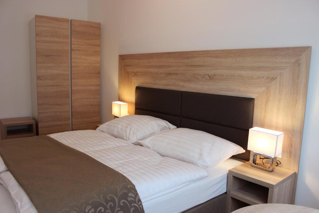 Albert Schweitzer Center Graz - 13