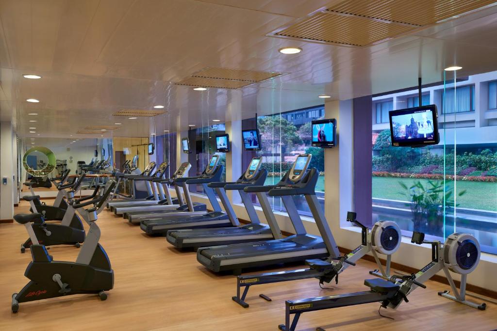Fitness centrum a/nebo fitness zařízení v ubytování Cinnamon Grand Colombo