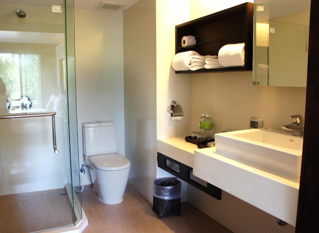 Safari Beach Hotel Patong - Resim 3