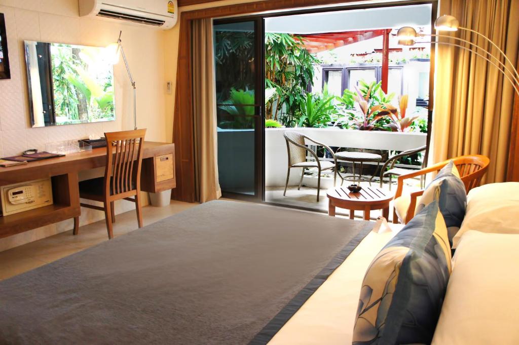 Posezení v ubytování Safari Beach Hotel Patong