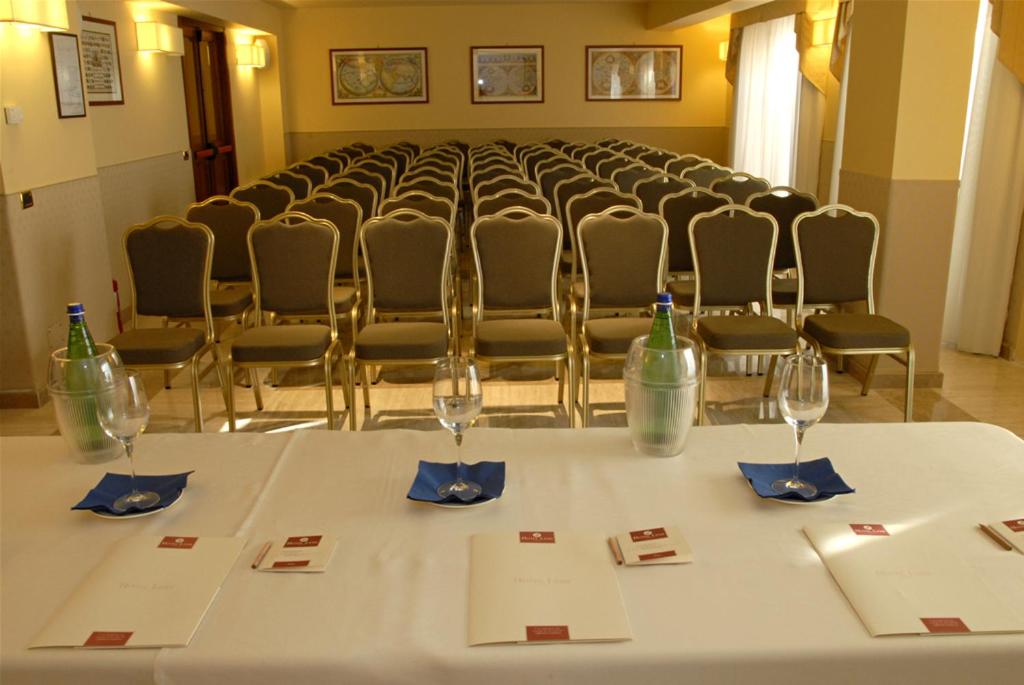 Fotografie z fotogalerie ubytování Hotel Lemi v destinaci Benevento