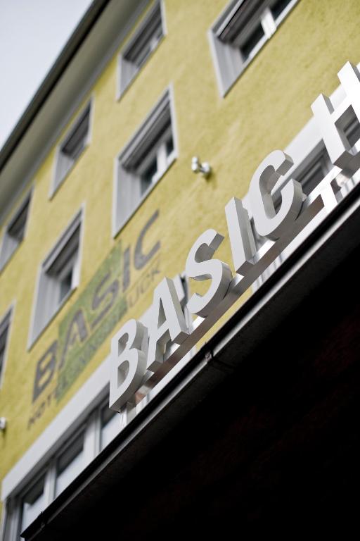 Basic Hotel Innsbruck - Resim 41
