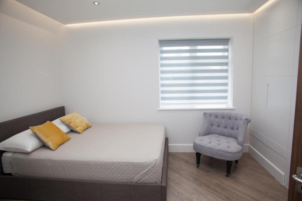 Goldbeaters House - Double Room With Private Bathroom