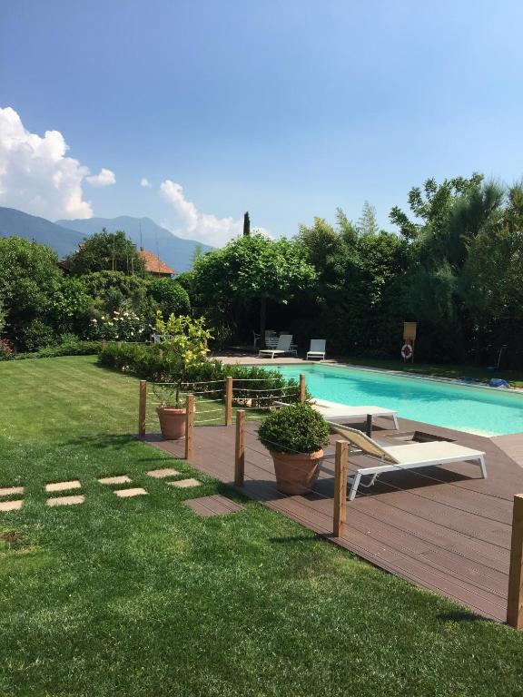Bazén v ubytování IRIS 1 lago di Como nebo v jeho okolí