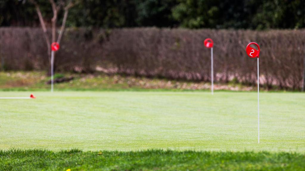 Golf v hotelu nebo okolí