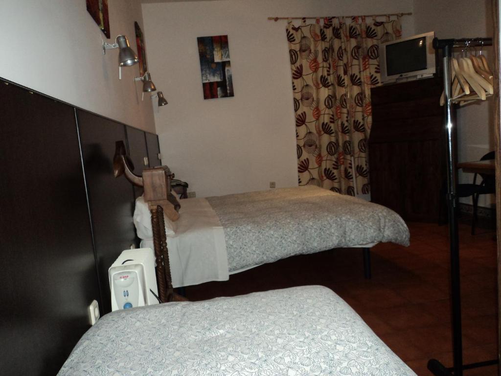 Hosteria Natura - Economy Triple Room