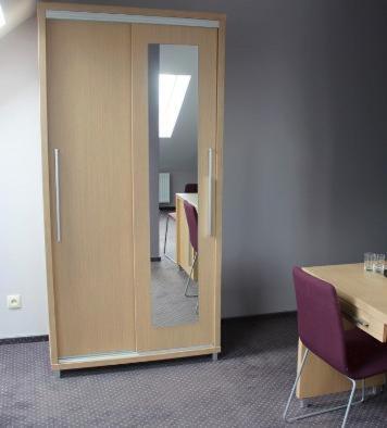 Hotel Pod Złotą Koroną - シングルルーム