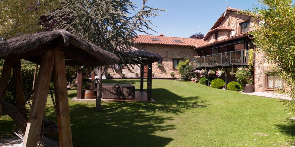 Apartamentos Saika Rural en Manjirón, Comunidad de Madrid