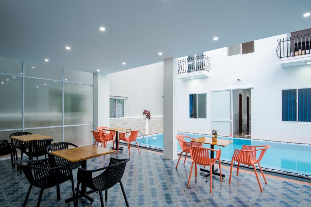 Bazén v ubytování Silver Moon Villa Hoi An nebo v jeho okolí
