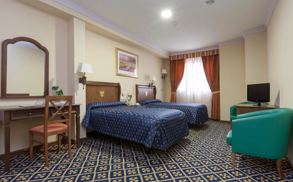 Agora Juan de Austria - Resim 13