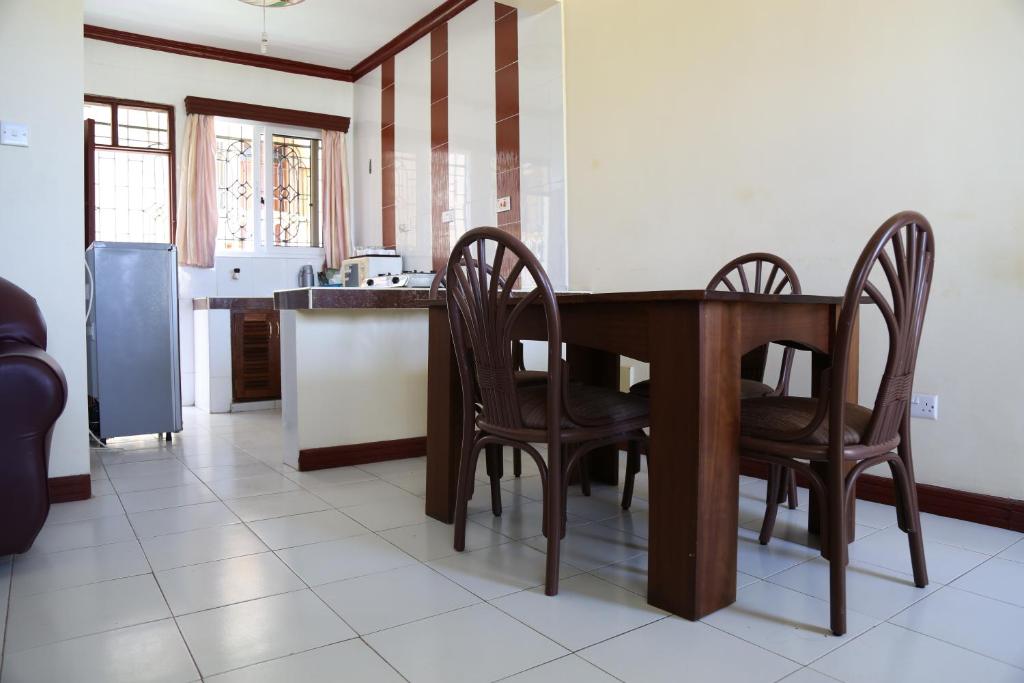 Kuchyň nebo kuchyňský kout v ubytování Prestige Leisure Hotel
