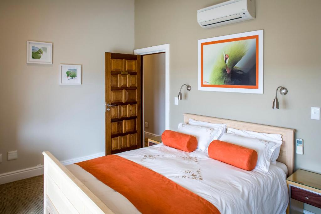 Orange Inn Knysna - Image 20