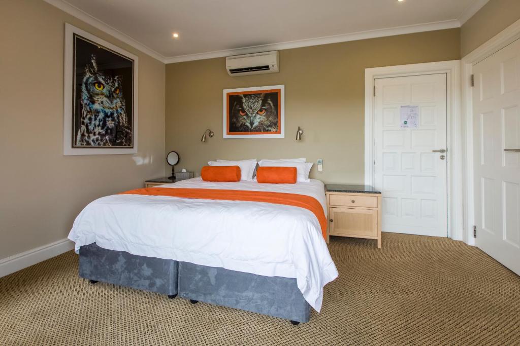 Orange Inn Knysna - Image 14