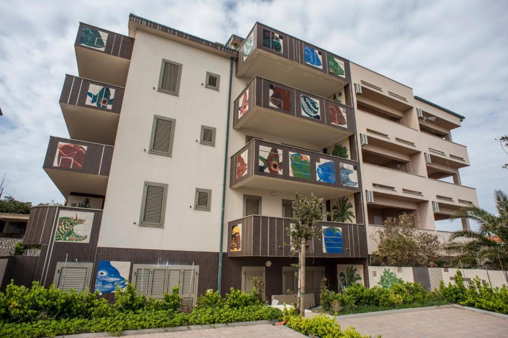Budova, kde se apartmán nachází