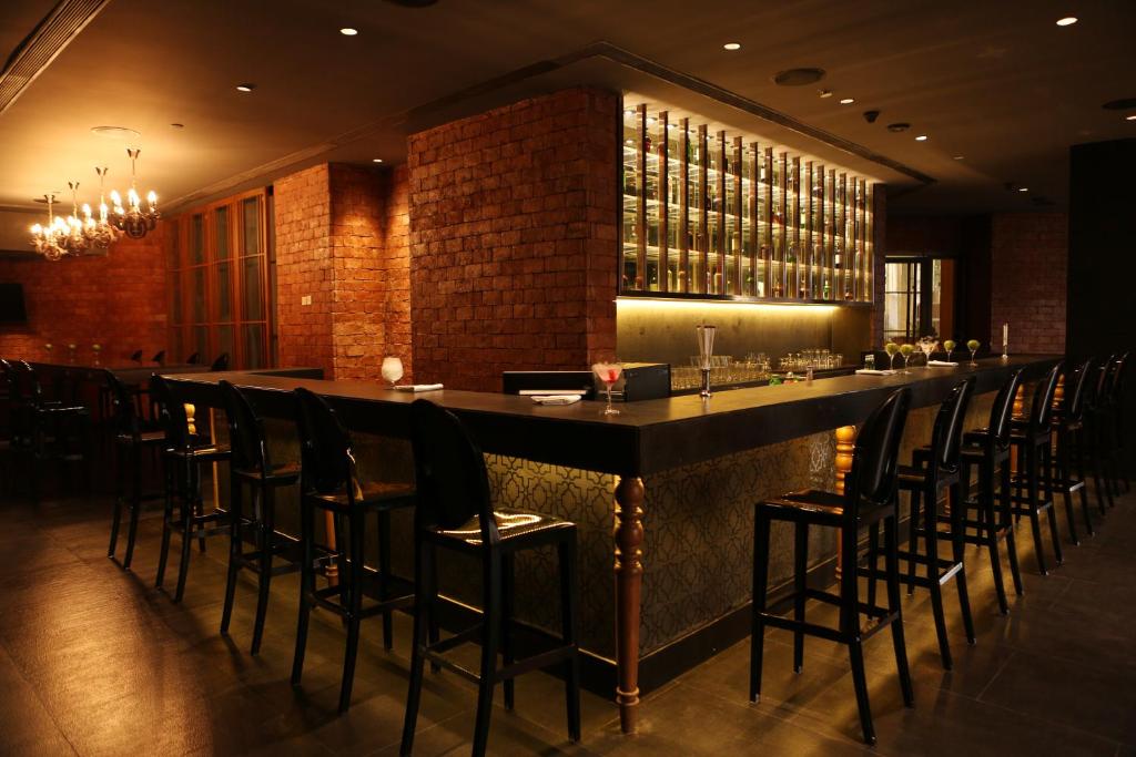 Lounge nebo bar v ubytování Pride Plaza Hotel, Aerocity New Delhi