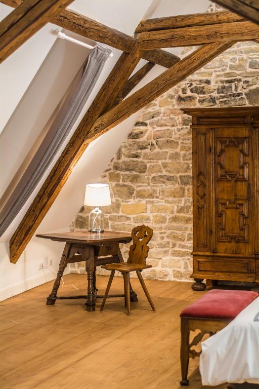 Postel nebo postele na pokoji v ubytování Unter der Linde