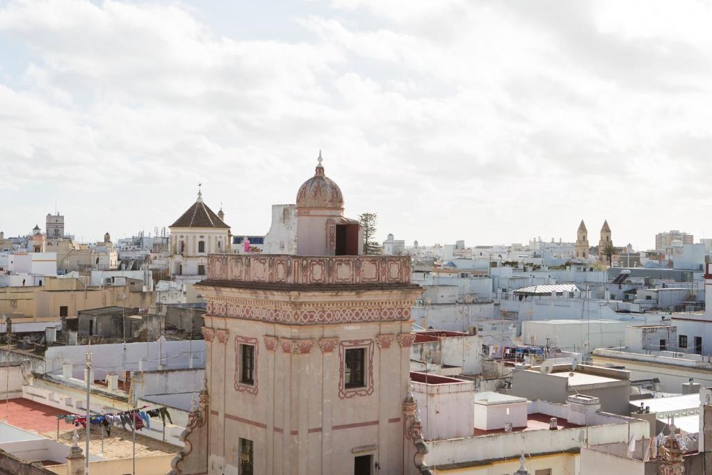 Výhľad na mesto Cádiz alebo výhľad na mesto priamo z hotela
