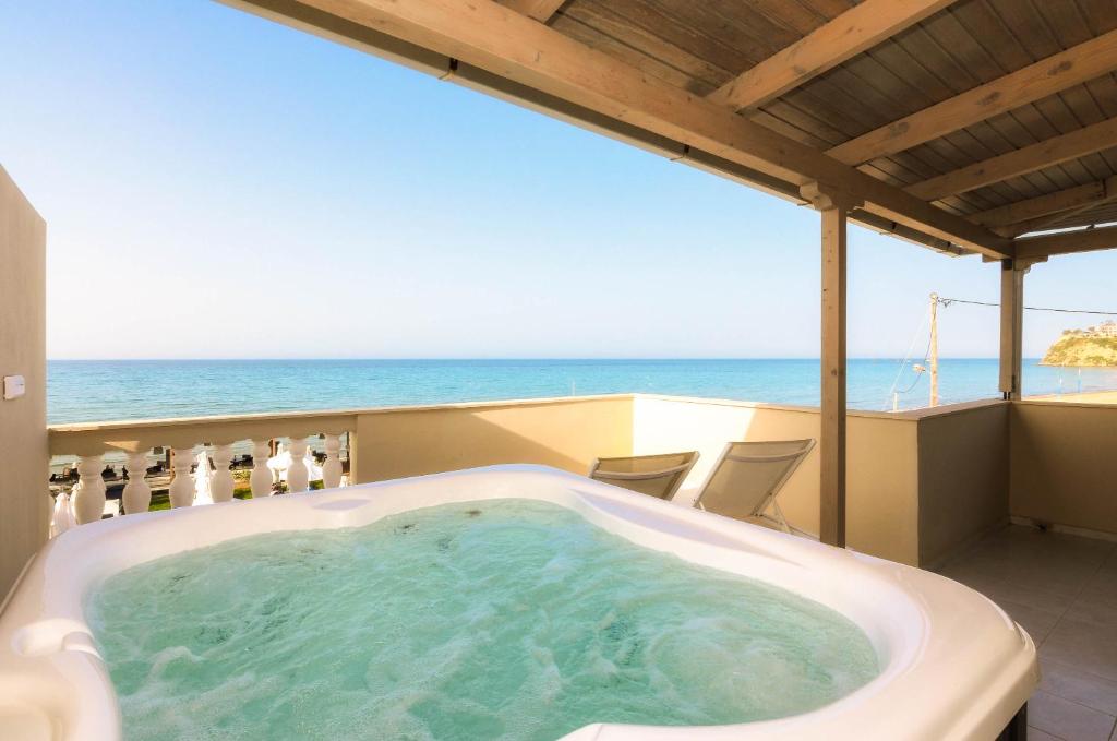 Beachfront Iakinthos, Tsilivi Beach - Делюкс с видом на море