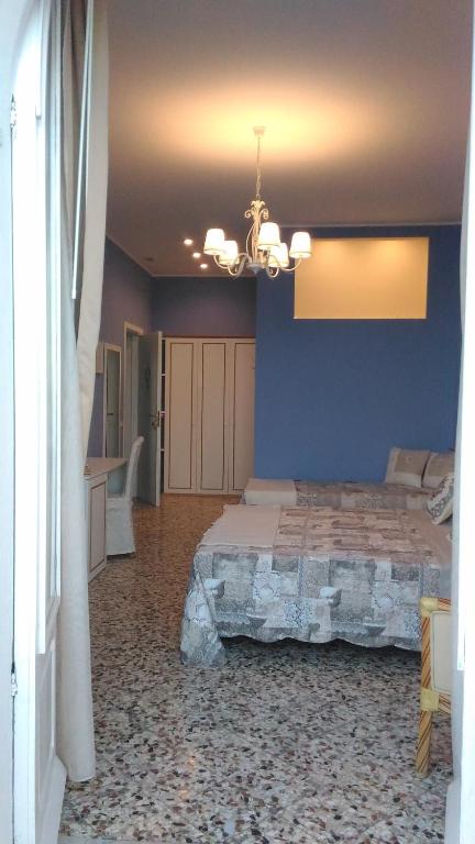 B&B Villa Raineri - Driepersoonskamer Met Uitzicht Op Zee