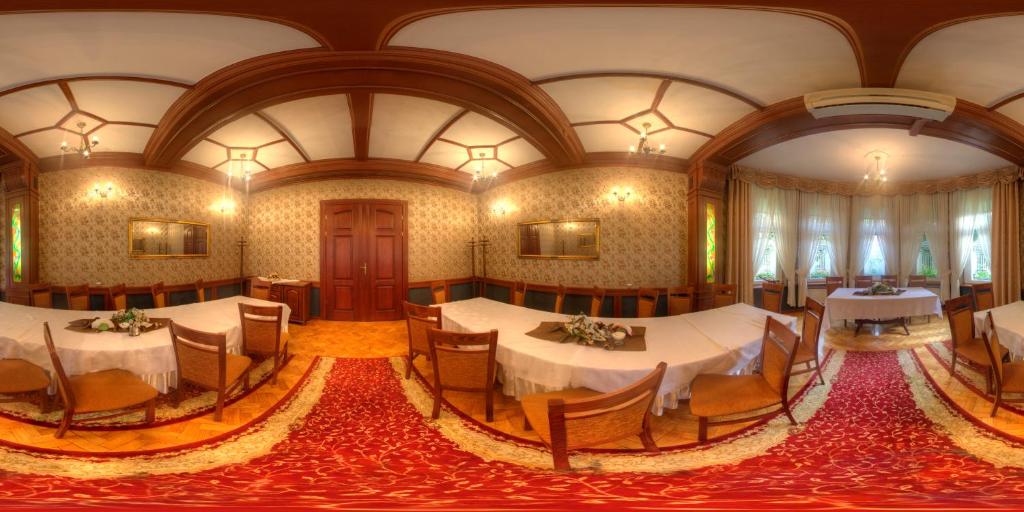 Restaurace v ubytování Hotel Atena