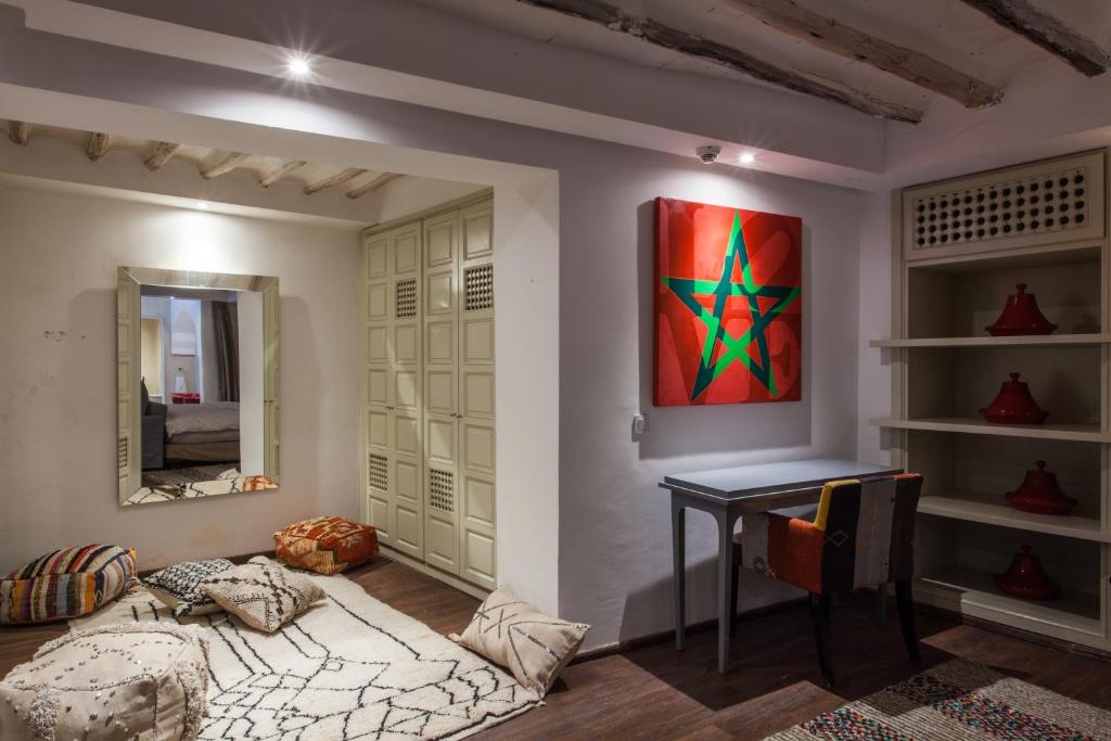 Postel nebo postele na pokoji v ubytování BCK Art Riad