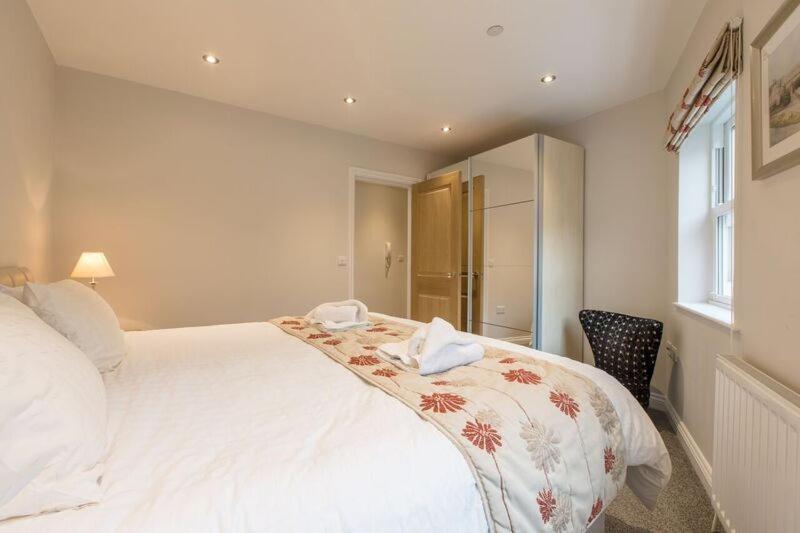 Waterfront Apartments - 