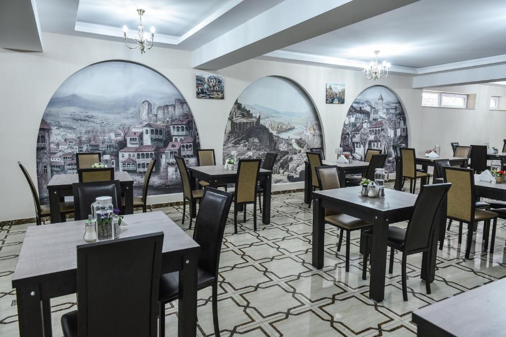 Restaurace v ubytování MariaLuis Hotel