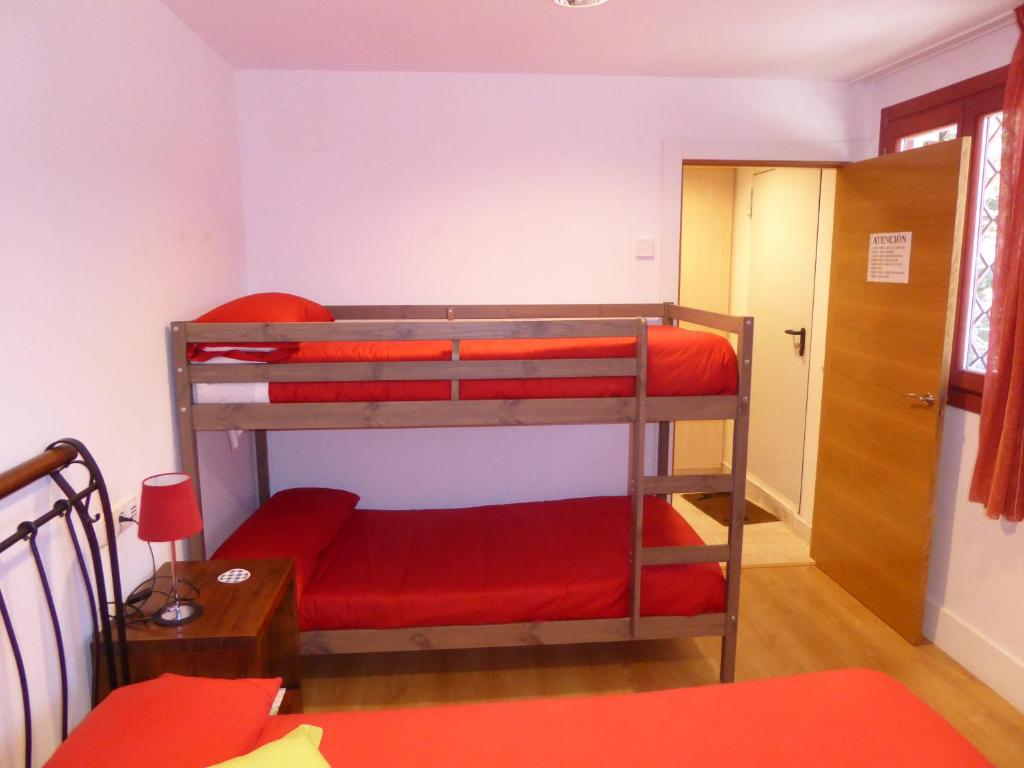 Hostal Rural Arrobi Borda reservar