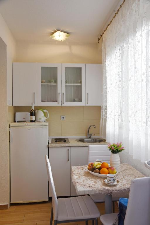 Apartments & Rooms Jelka - 9