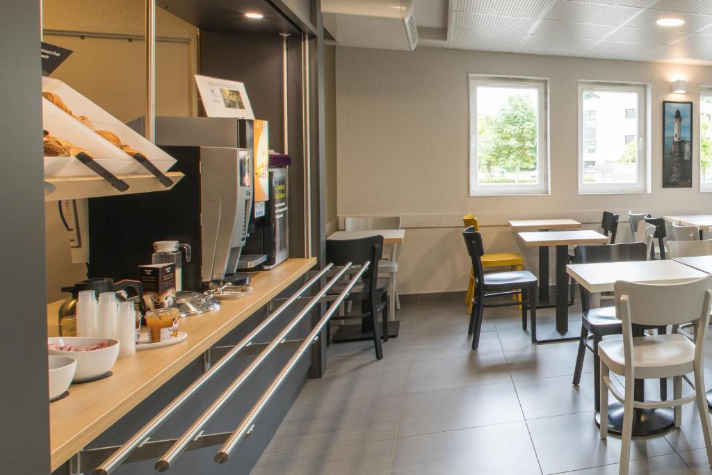 Restaurace v ubytování B&B HOTEL Lorient Caudan