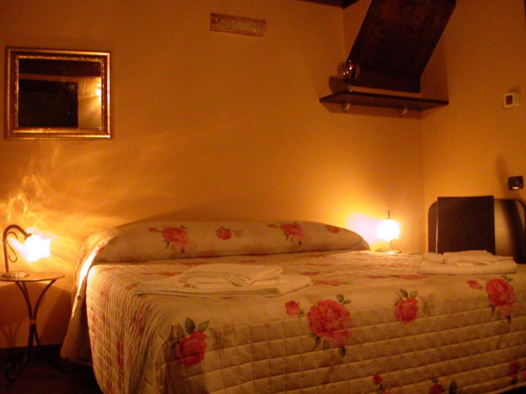 B&B Il Fruscio - Habitación Doble O Twin Con Vistas A La Montaña