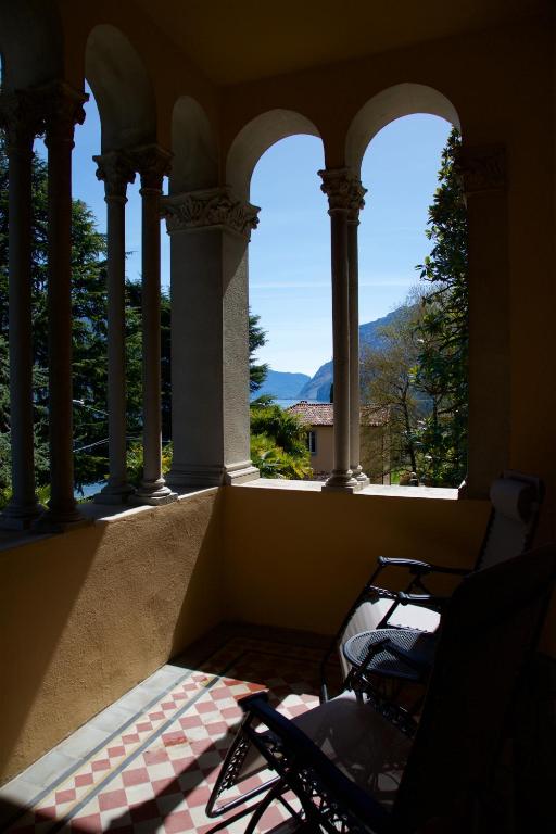 Nespecifikovaný výhled na hory nebo výhled na hory při pohledu z bed and breakfast