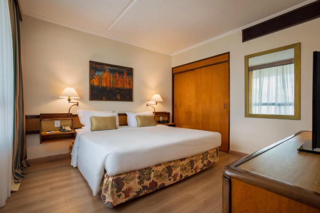  Maksoud Plaza Hotel Distributed by Accorhotels