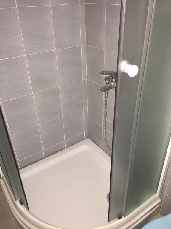 Un baño de Guest House Bajceta