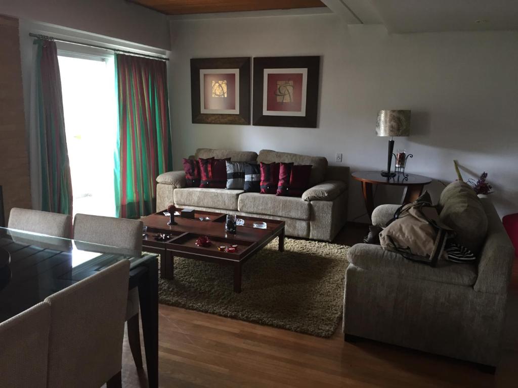  Apto. Duplex em Campos do Jordão