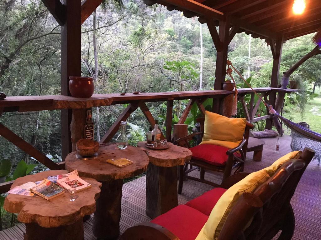 Balkón nebo terasa v ubytování Martinique Treehouse