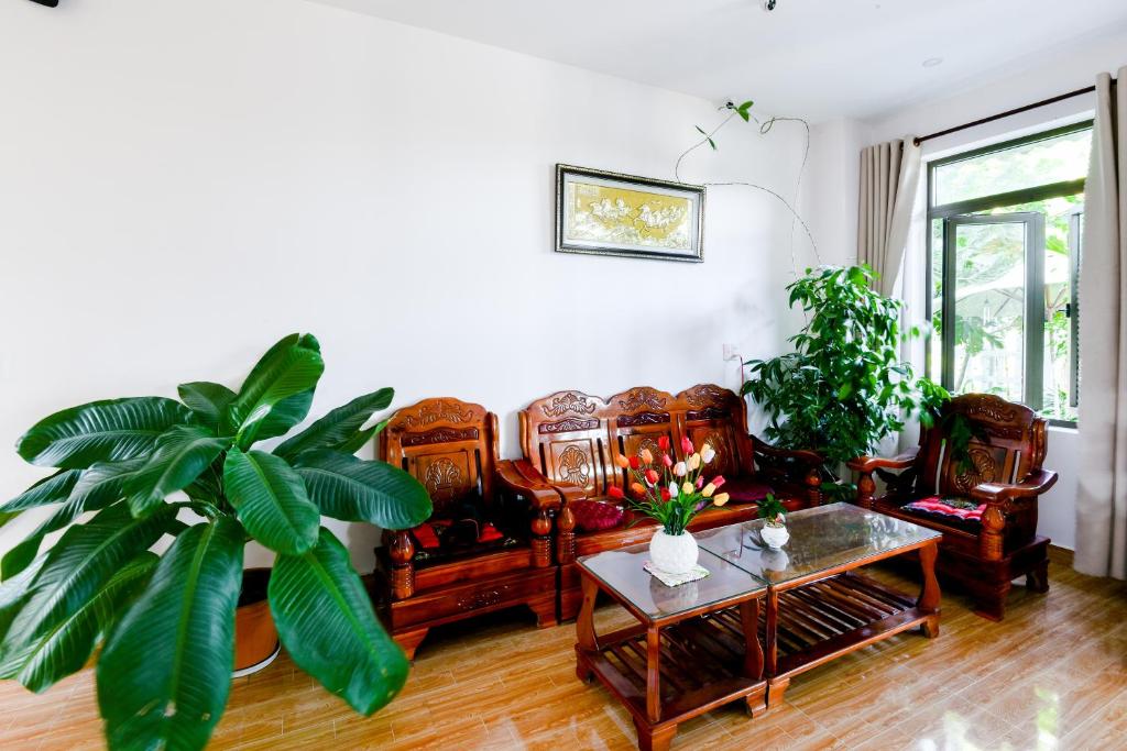 Posezení v ubytování Tra Que Riverside Homestay