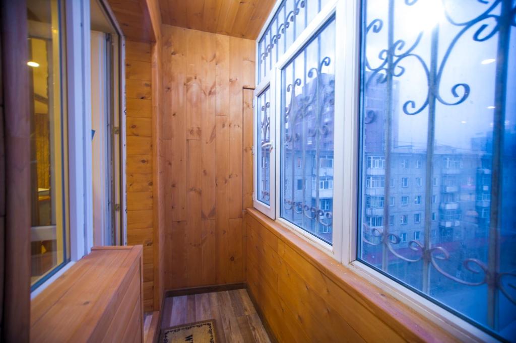 Summit guest house - Tweepersoonskamer Met Balkon