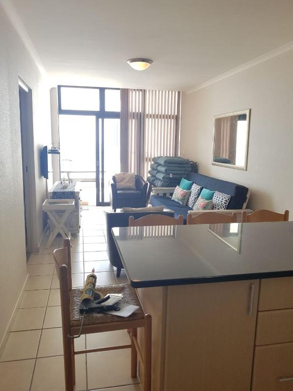 Point Village Accommodation - Santos 35 - Image 11