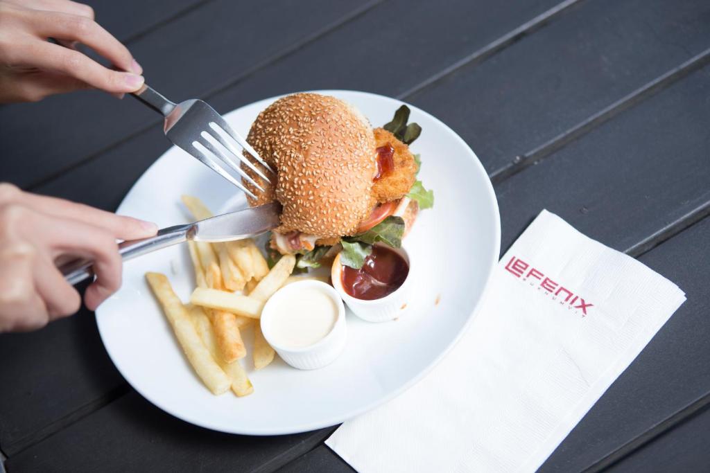 Le Fenix Sukhumvit 11 Bangkok - Resim 21