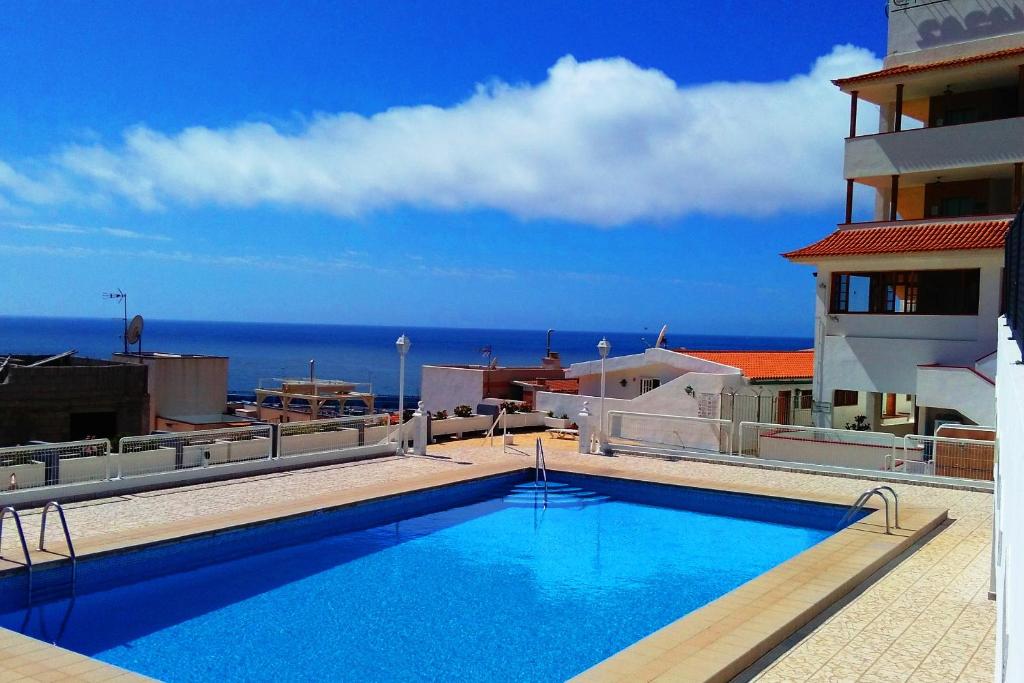 Ocean View Cactus I , over Los Cristianos, Playa las Vistas ...