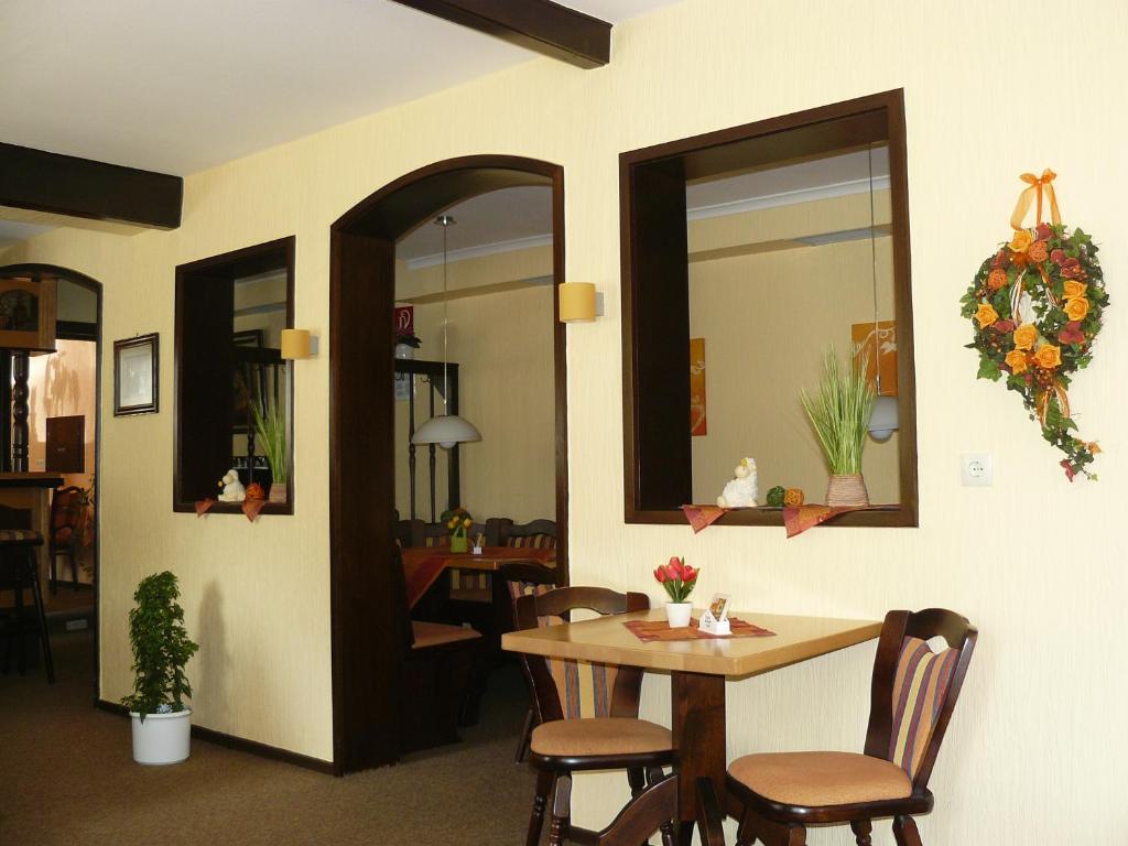 Fotografie z fotogalerie ubytování Hotel Meyer v destinaci Hildesheim