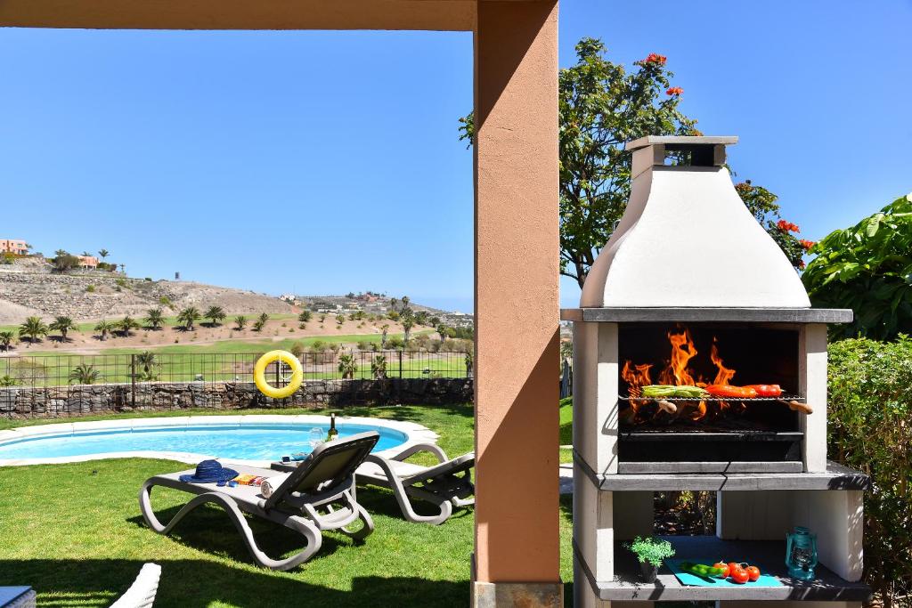 Top Salobre Villas by VillaGranCanaria - Three-Bedroom Villa With Private Pool