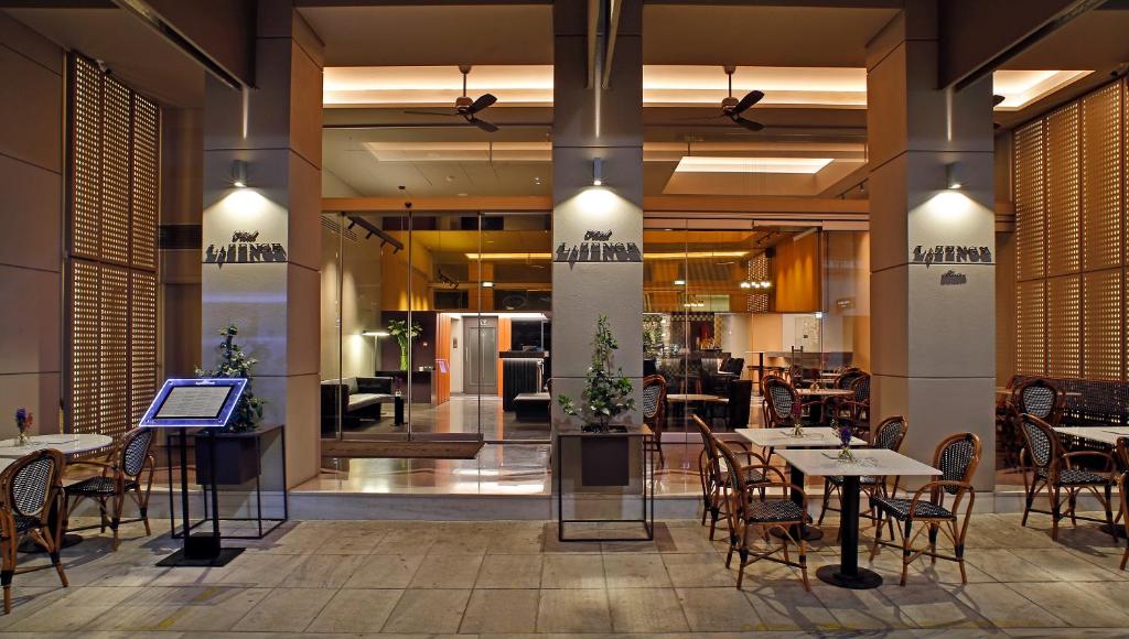 Restaurace v ubytování Hotel Lozenge