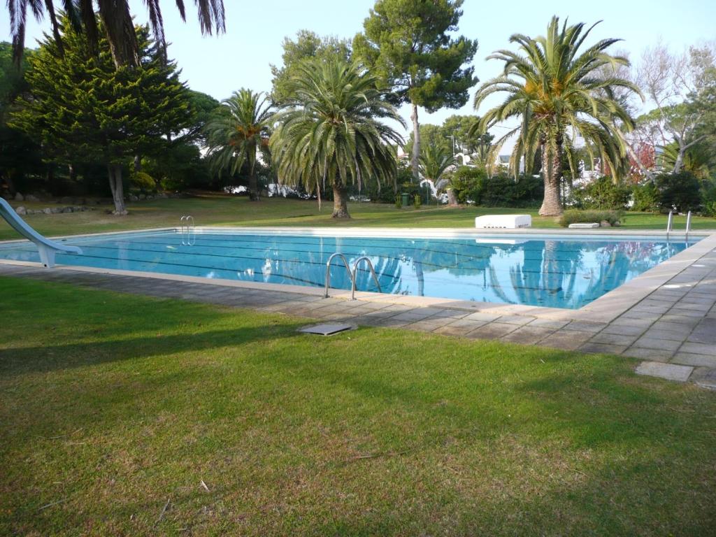 Casa Sant Amanç 6 pax con piscina comunitaria L15017, Sant ...