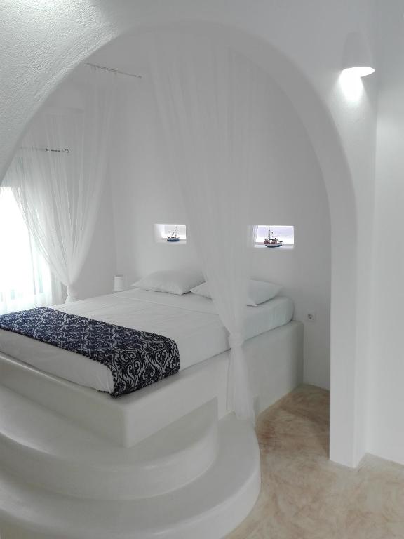 Postel nebo postele na pokoji v ubytování Tilos Island house